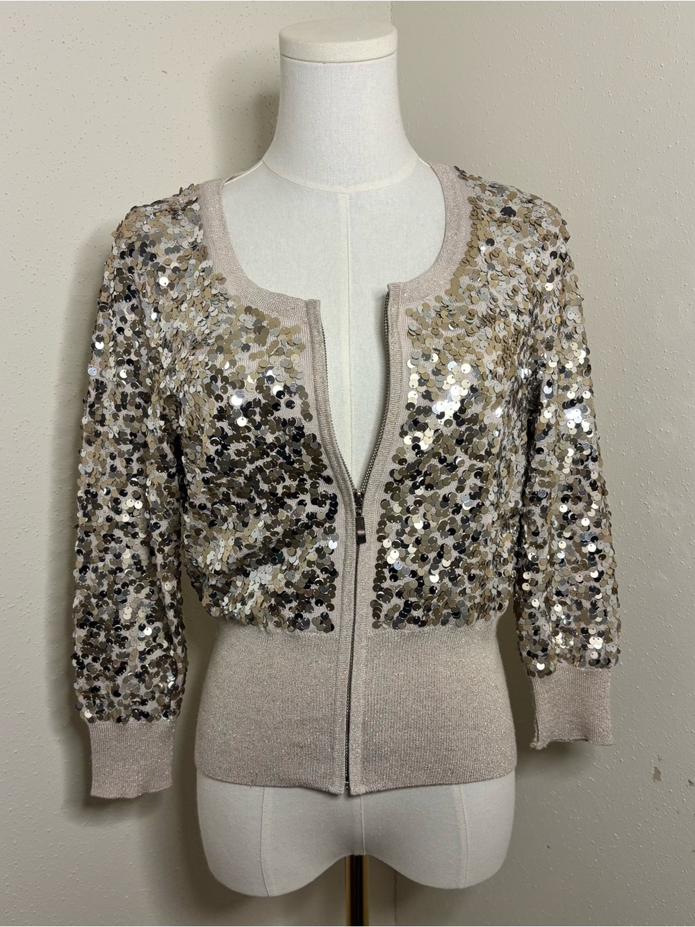White House Black Market Sequin Glitter Cardigan Jacket in Golf